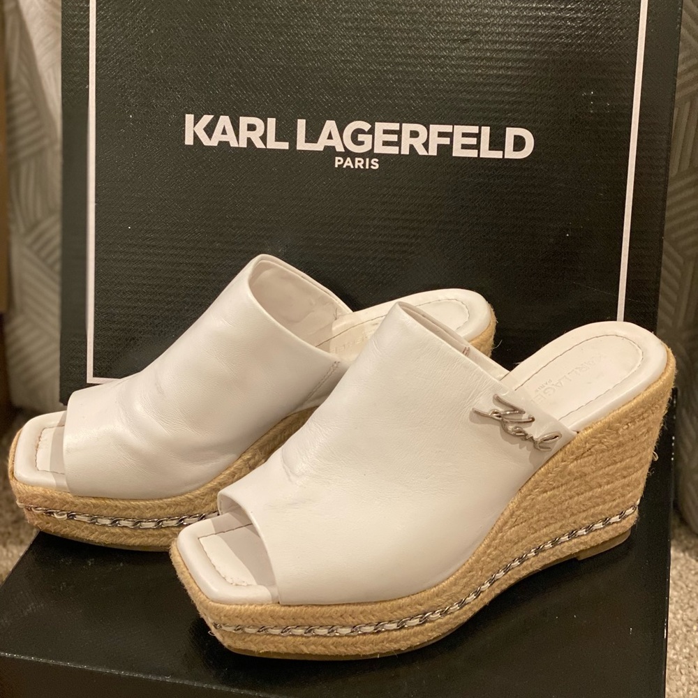 Karl Lagerfeld white wedge slides